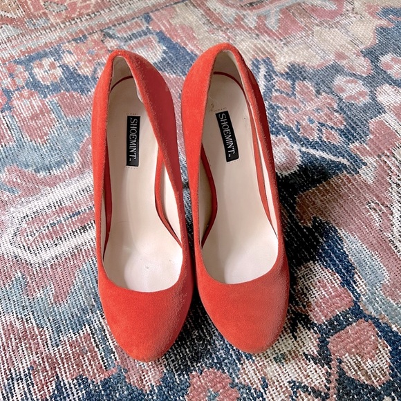 Suede Leather Pumps - Picture 1 of 2